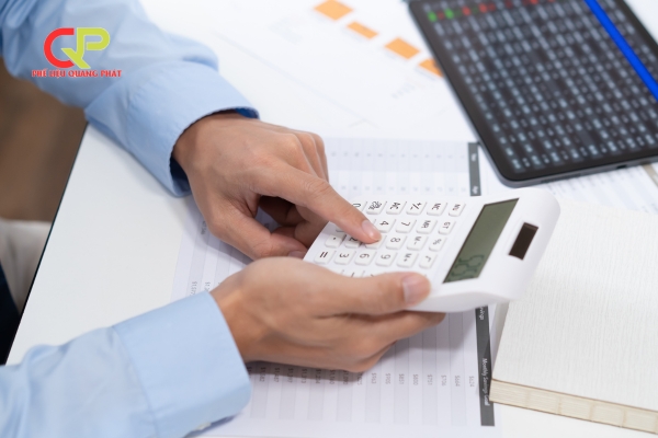 Bán phế liệu có xuất hóa đơn không