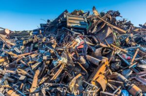 Bán phế liệu của doanh nghiệp chế xuất không chỉ giúp tối ưu chi phí