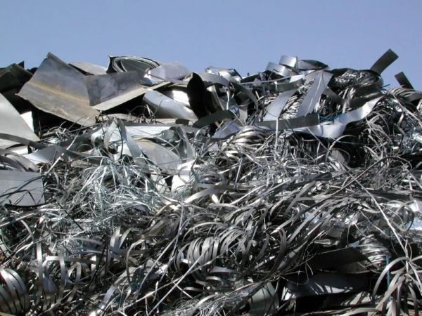 Quang Phát nhận thu mua đa dạng các loại phế liệu 