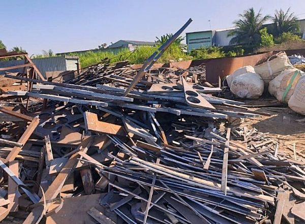 Thu mua phế liệu KCN Phú Mỹ giá cao, uy tín tại Quang Phát 