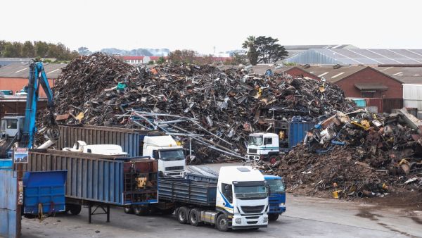 Quy trình thu mua ve chai quận 7 của Phế Liệu Quang Phát 