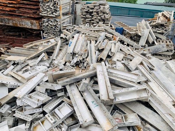 Quang Phát nhận thu mua đa dạng các loại phế liệu 