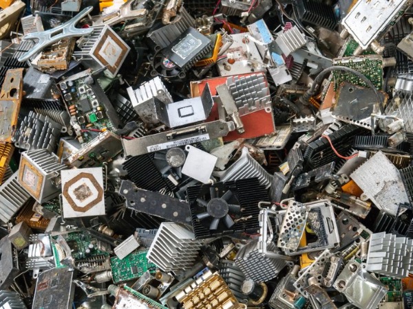 Phế liệu điện tử có mức giá thu mua khá cao