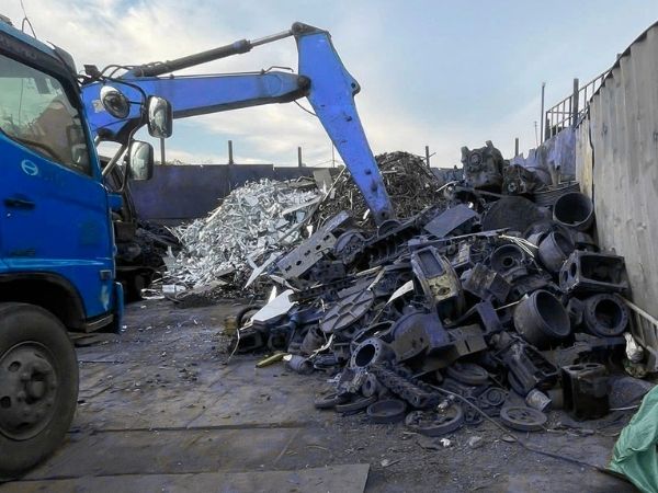 Phế Liệu Quang Phát là đơn vị thu mua phế liệu uy tín