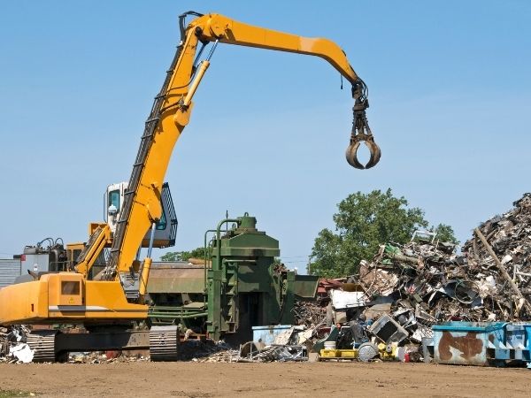 Phế Liệu Quang Phát thu mua đa dạng các loại vật liệu khác nhau