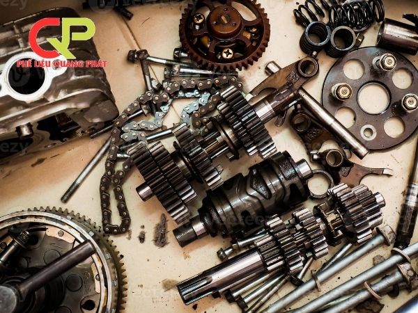 Phế Liệu Quang Phát thu mua đa dạng loại phụ tùng động cơ xe máy