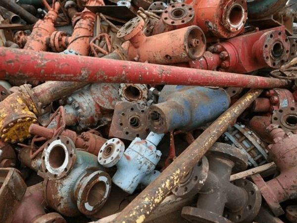 Phế Liệu Quang Phát là đơn vị thu mua phế liệu, máy bơm nước cũ uy tín
